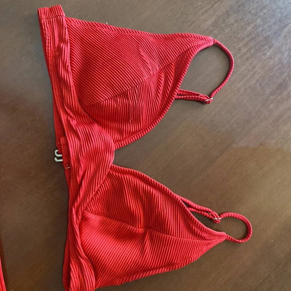 Ribbed Bikini Set - Picture 3 of 6